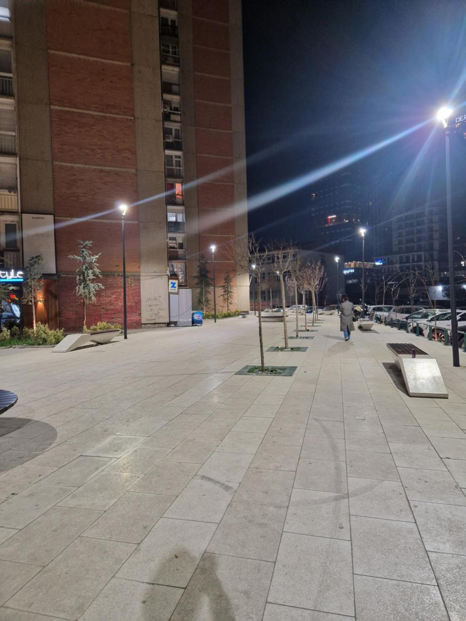 Aaa Apartment Prishtine Bagian luar foto